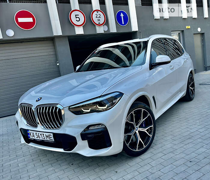 Внедорожник / Кроссовер BMW X5 2020 в Киеве
