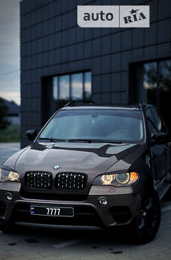 Позашляховик / Кросовер BMW X5 2011 в Тячеві