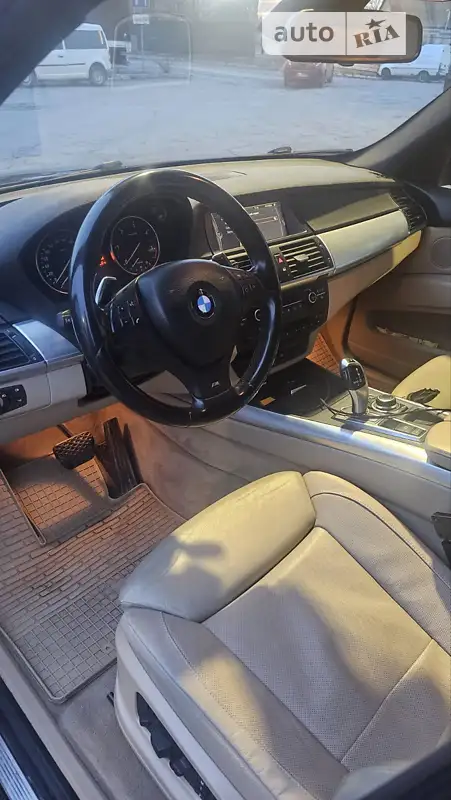 BMW X5 2012