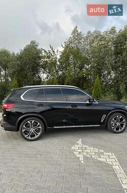 Позашляховик / Кросовер BMW X5 2018 в Хмельницькому