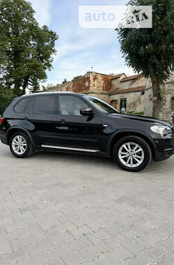 Позашляховик / Кросовер BMW X5 2011 в Бережанах