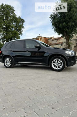 Позашляховик / Кросовер BMW X5 2011 в Бережанах