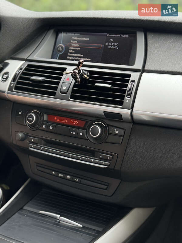 Позашляховик / Кросовер BMW X5 2011 в Києві