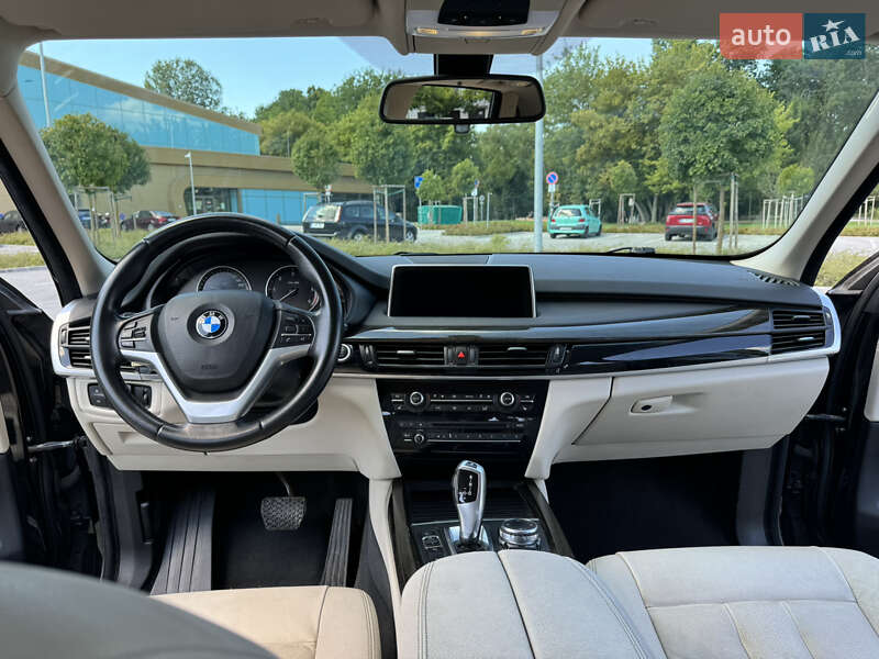 Позашляховик / Кросовер BMW X5 2015 в Одесі