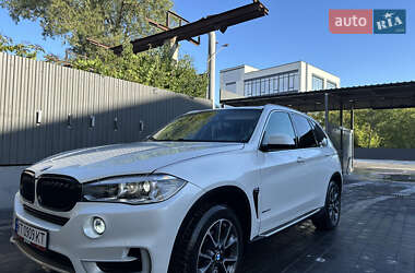 Позашляховик / Кросовер BMW X5 2014 в 