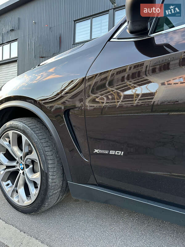 Позашляховик / Кросовер BMW X5 2013 в Києві