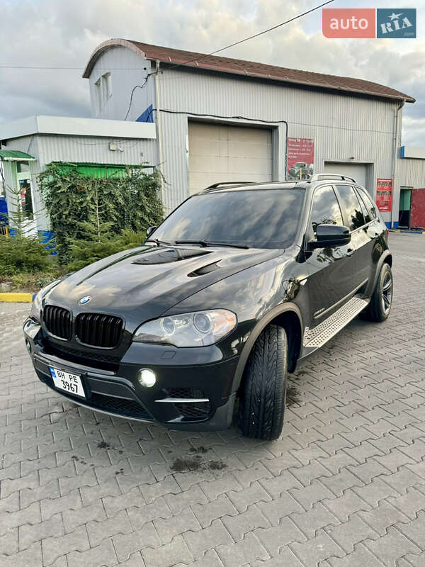 Внедорожник / Кроссовер BMW X5 2011 в Одессе