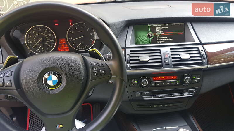 Позашляховик / Кросовер BMW X5 2013 в Івано-Франківську