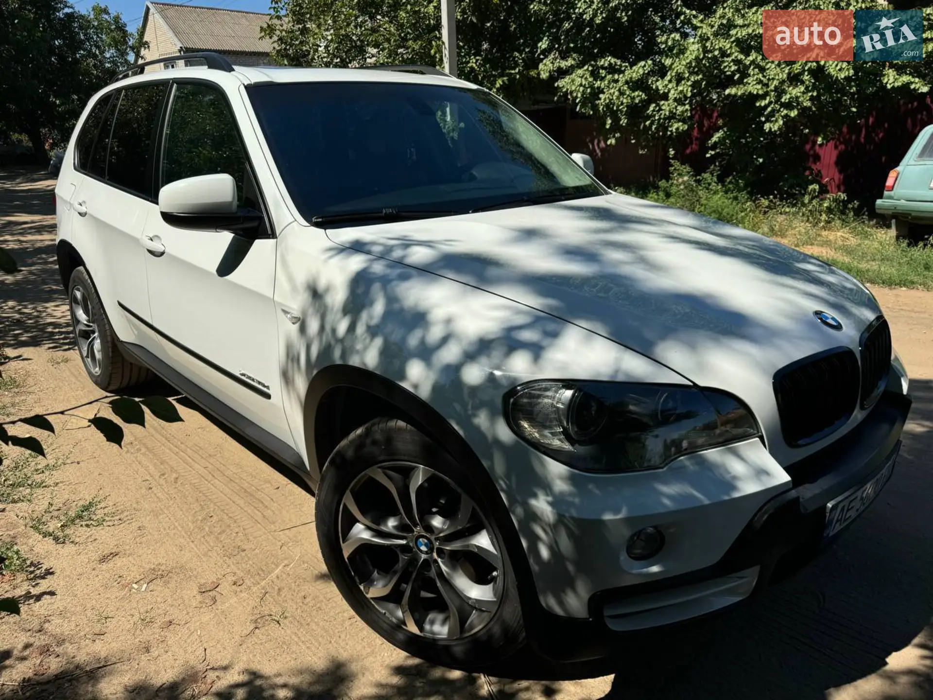 2010 BMW X5 - мініатюра 2