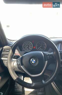 Внедорожник / Кроссовер BMW X5 2011 в Ровно