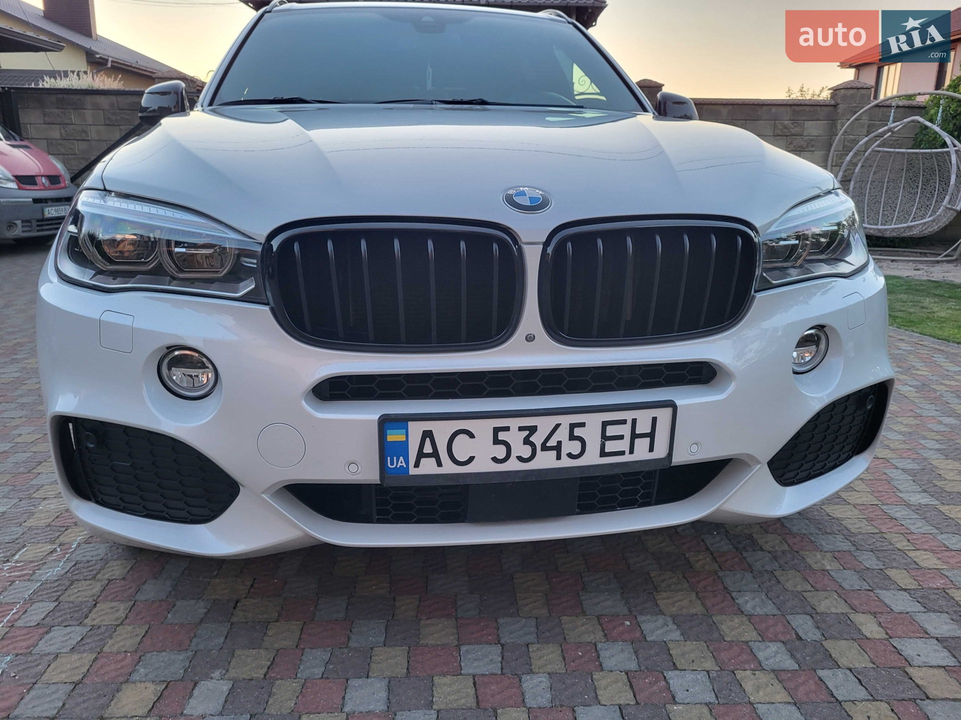 2016 BMW X5 - мініатюра 3