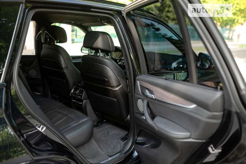 Внедорожник / Кроссовер BMW X5 2015 в Львове