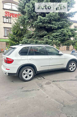 Позашляховик / Кросовер BMW X5 2012 в Рівному