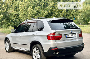 Позашляховик / Кросовер BMW X5 2007 в Рівному