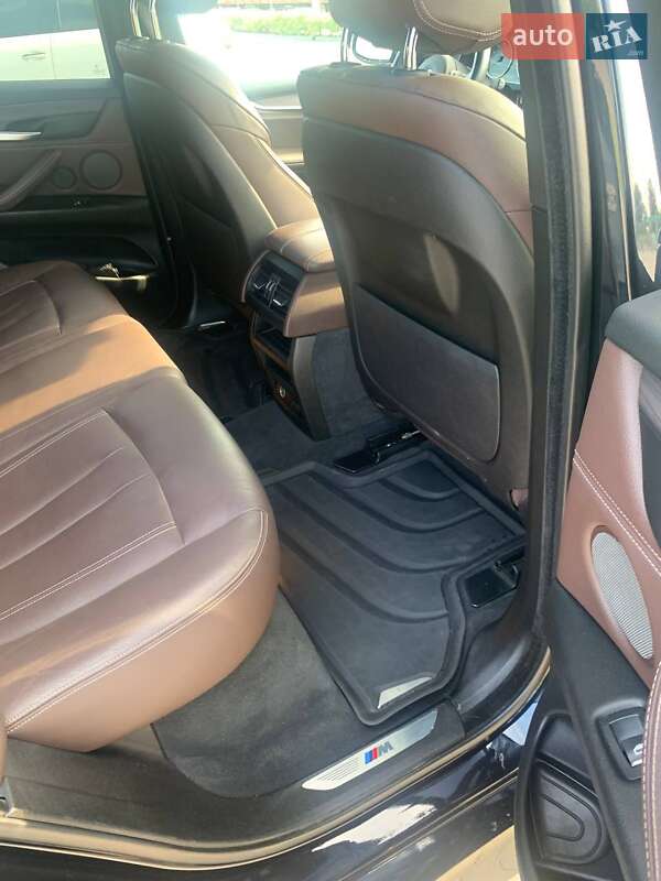 Внедорожник / Кроссовер BMW X5 2014 в Каменец-Подольском