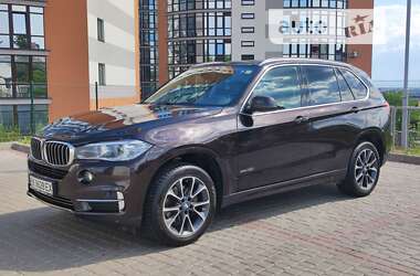 Позашляховик / Кросовер BMW X5 2014 в Івано-Франківську