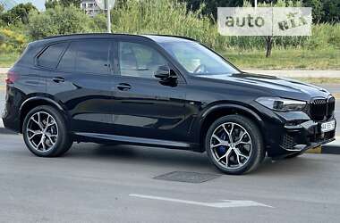 Внедорожник / Кроссовер BMW X5 2021 в Киеве