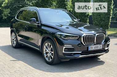 Позашляховик / Кросовер BMW X5 2019 в Рівному