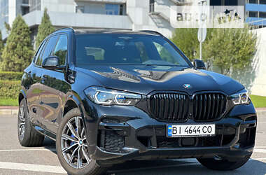 Внедорожник / Кроссовер BMW X5 2022 в Александрие