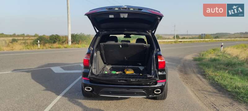 Внедорожник / Кроссовер BMW X5 2010 в Балте
