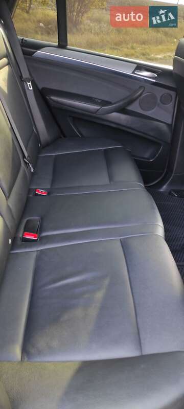 Внедорожник / Кроссовер BMW X5 2010 в Балте
