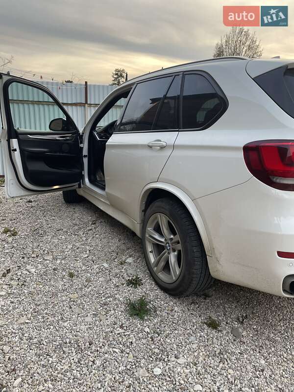 Внедорожник / Кроссовер BMW X5 2014 в Херсоне