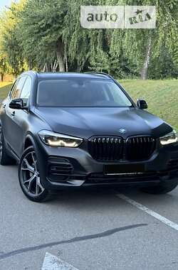 Внедорожник / Кроссовер BMW X5 2022 в Киеве