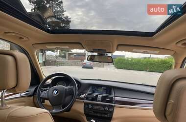 Внедорожник / Кроссовер BMW X5 2010 в 