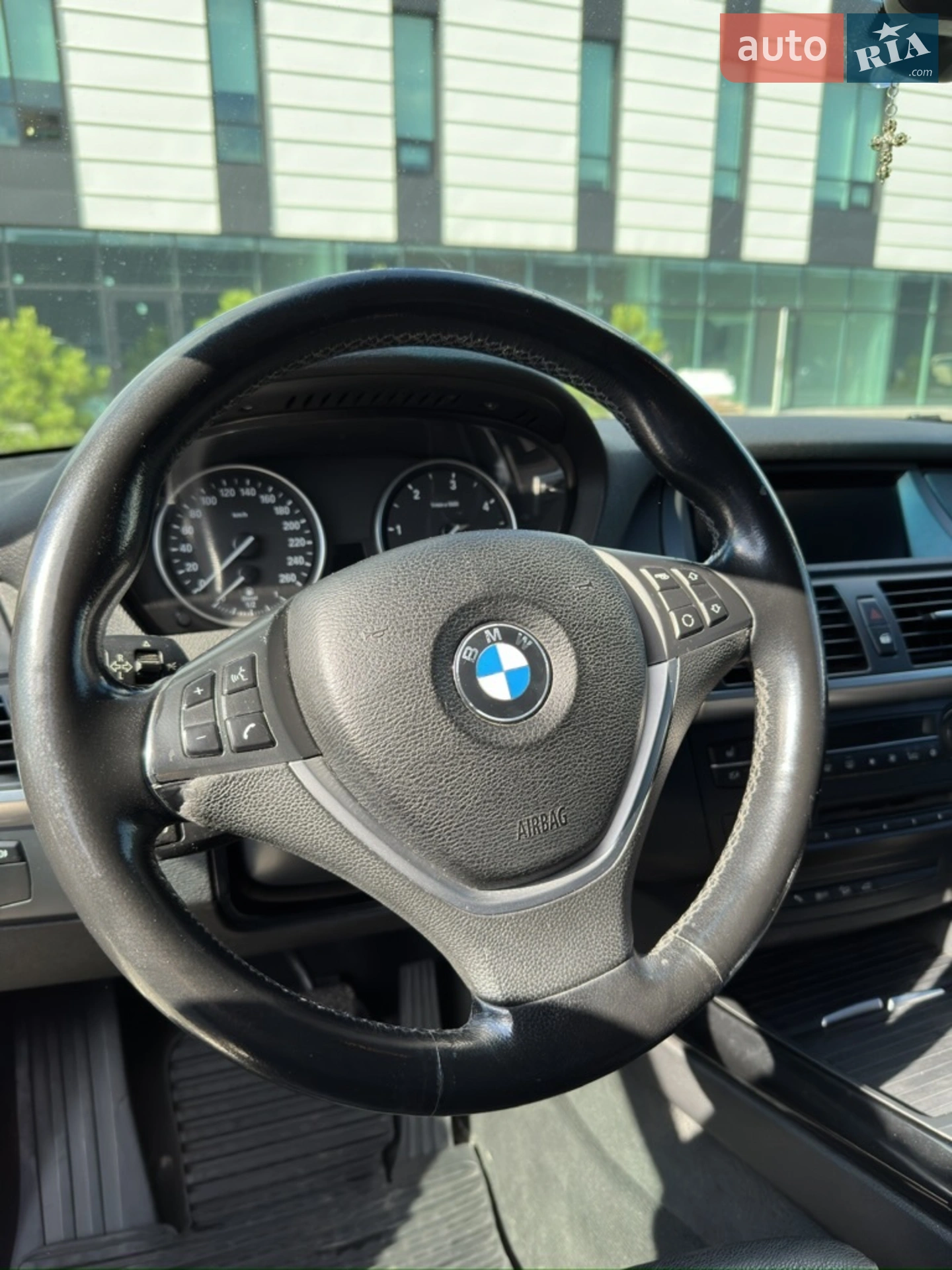 2011 BMW X5 - мініатюра 12