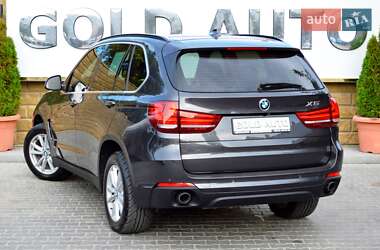 Позашляховик / Кросовер BMW X5 2017 в 