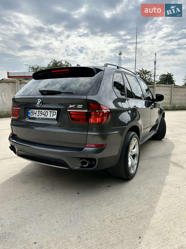 Внедорожник / Кроссовер BMW X5 2011 в Одессе