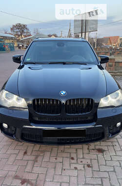 Внедорожник / Кроссовер BMW X5 2010 в Ровно