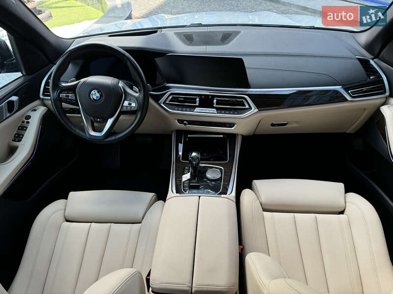 Внедорожник / Кроссовер BMW X5 2018 в Одессе