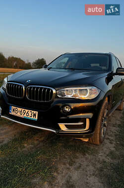 Внедорожник / Кроссовер BMW X5 2015 в 