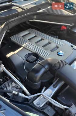 Внедорожник / Кроссовер BMW X5 2009 в Коростене