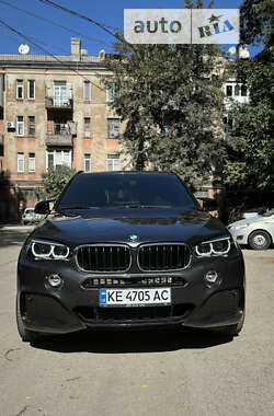 Внедорожник / Кроссовер BMW X5 2015 в Каменском