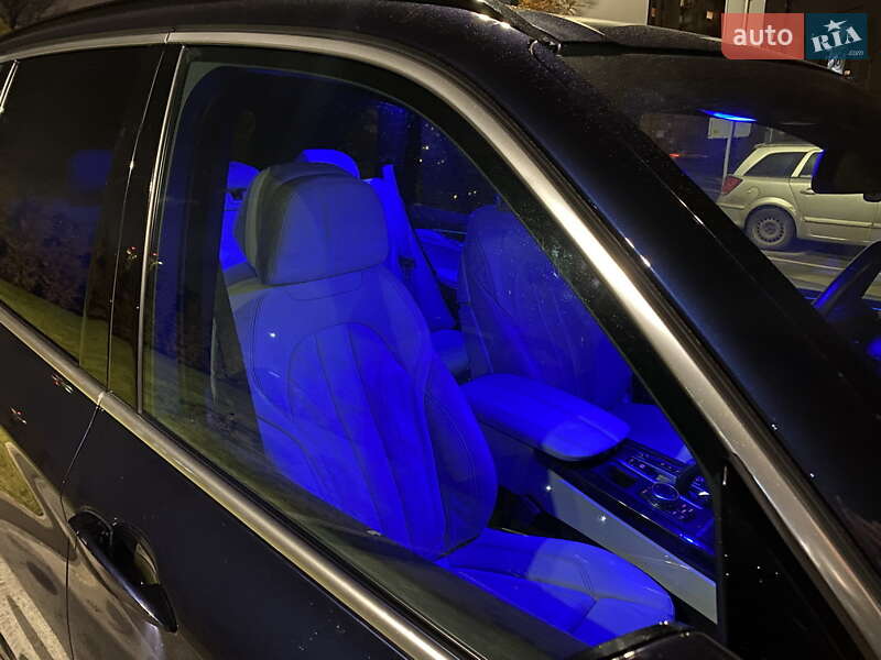 Внедорожник / Кроссовер BMW X5 2016 в Покрове