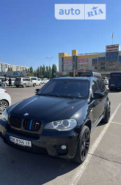 Внедорожник / Кроссовер BMW X5 2011 в Ровно