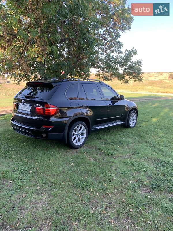 Внедорожник / Кроссовер BMW X5 2010 в Бобринце