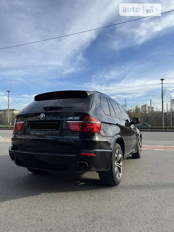 Позашляховик / Кросовер BMW X5 2012 в Києві