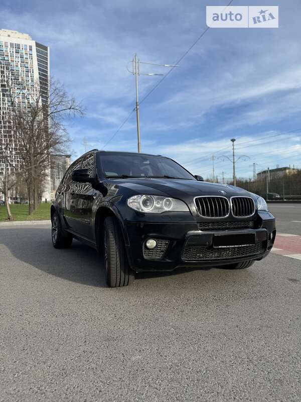 Позашляховик / Кросовер BMW X5 2012 в Києві