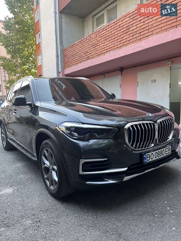 Внедорожник / Кроссовер BMW X5 2019 в Тернополе