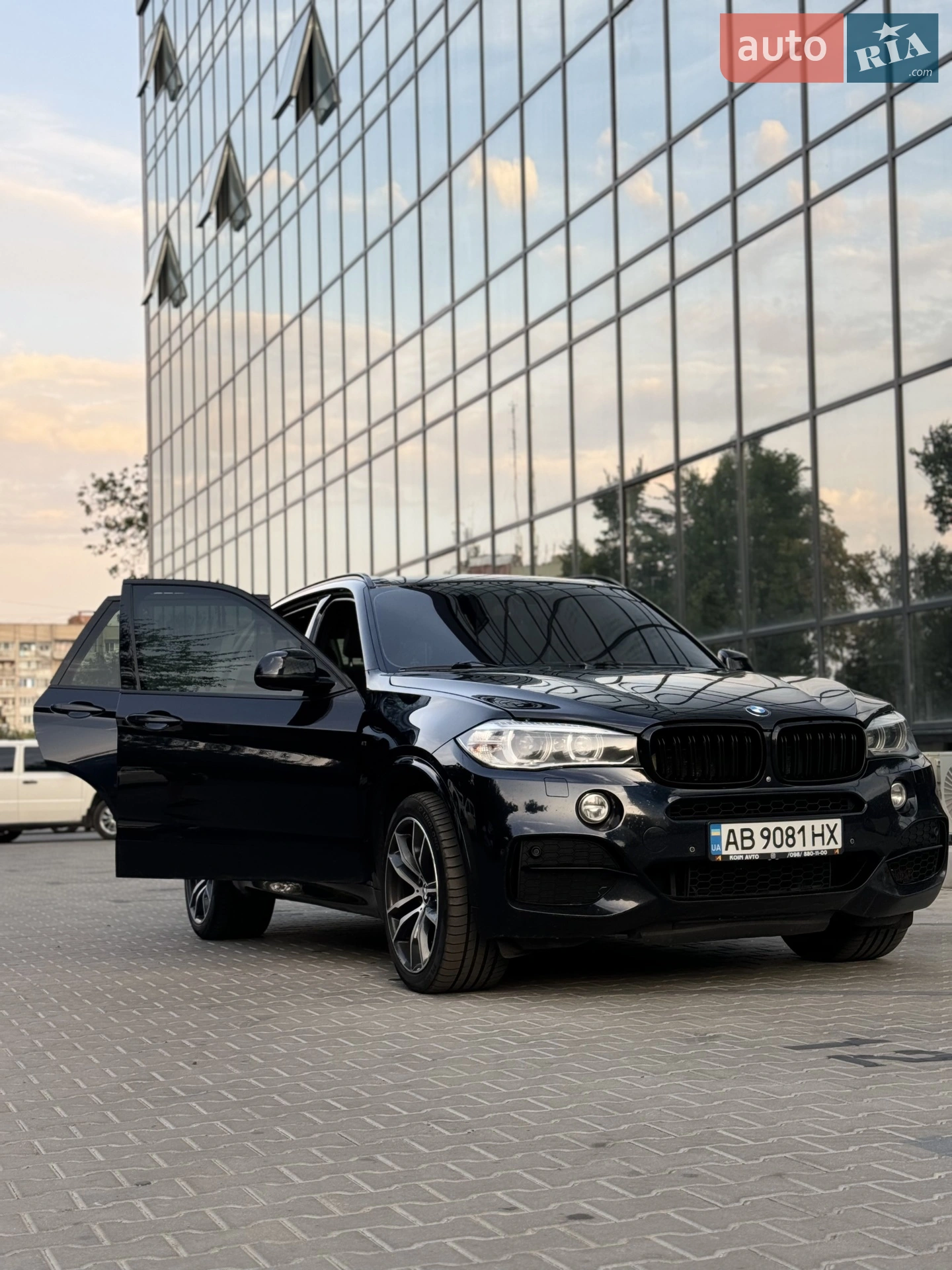 2014 BMW X5 - мініатюра 3