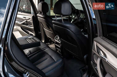 Позашляховик / Кросовер BMW X5 2017 в 