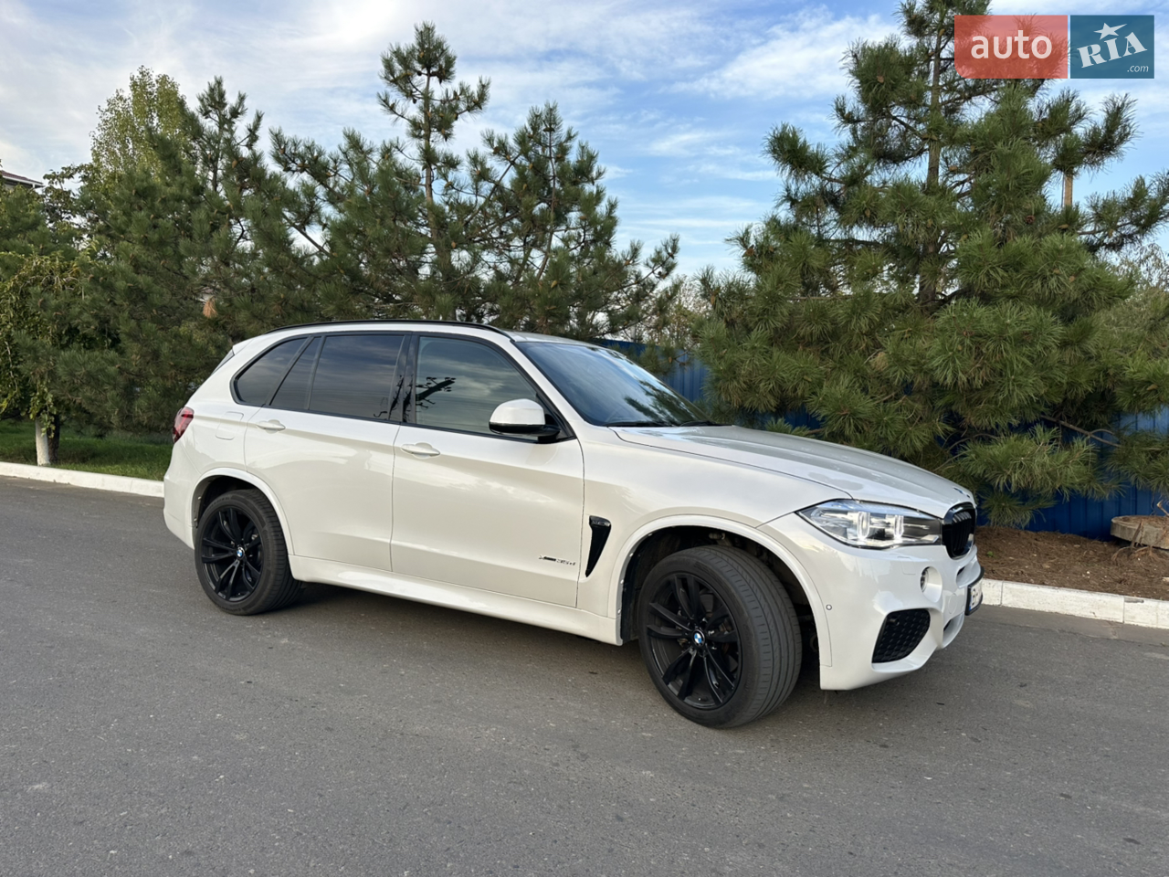 2017 BMW X5 - мініатюра 32