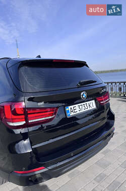 Внедорожник / Кроссовер BMW X5 2015 в 