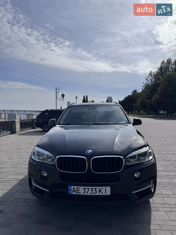 Внедорожник / Кроссовер BMW X5 2015 в Днепре