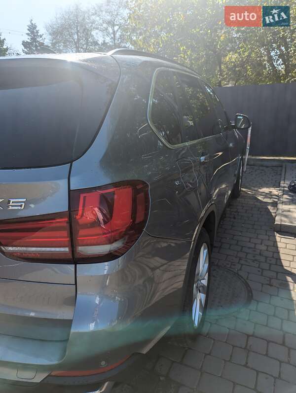 Позашляховик / Кросовер BMW X5 2015 в Івано-Франківську