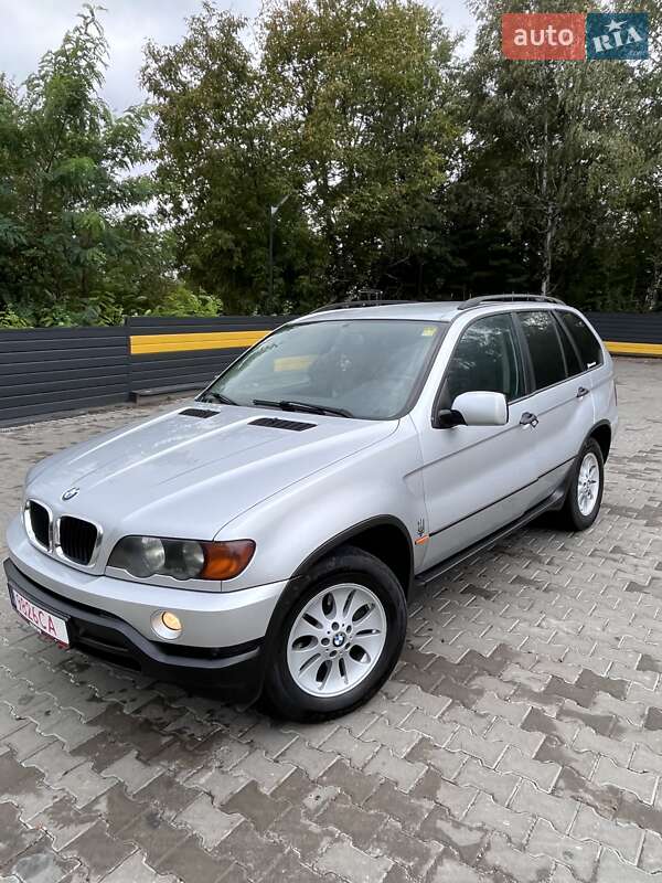 Внедорожник / Кроссовер BMW X5 2003 в 