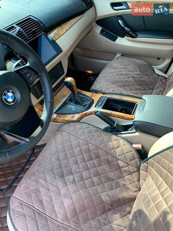 Внедорожник / Кроссовер BMW X5 2004 в Галиче